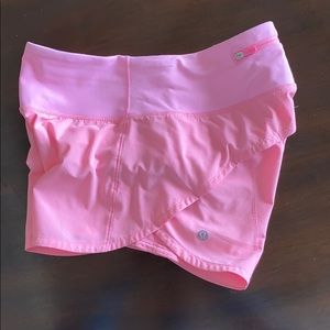 LuluLemon women’s pink shorts size 2 speed up 4”